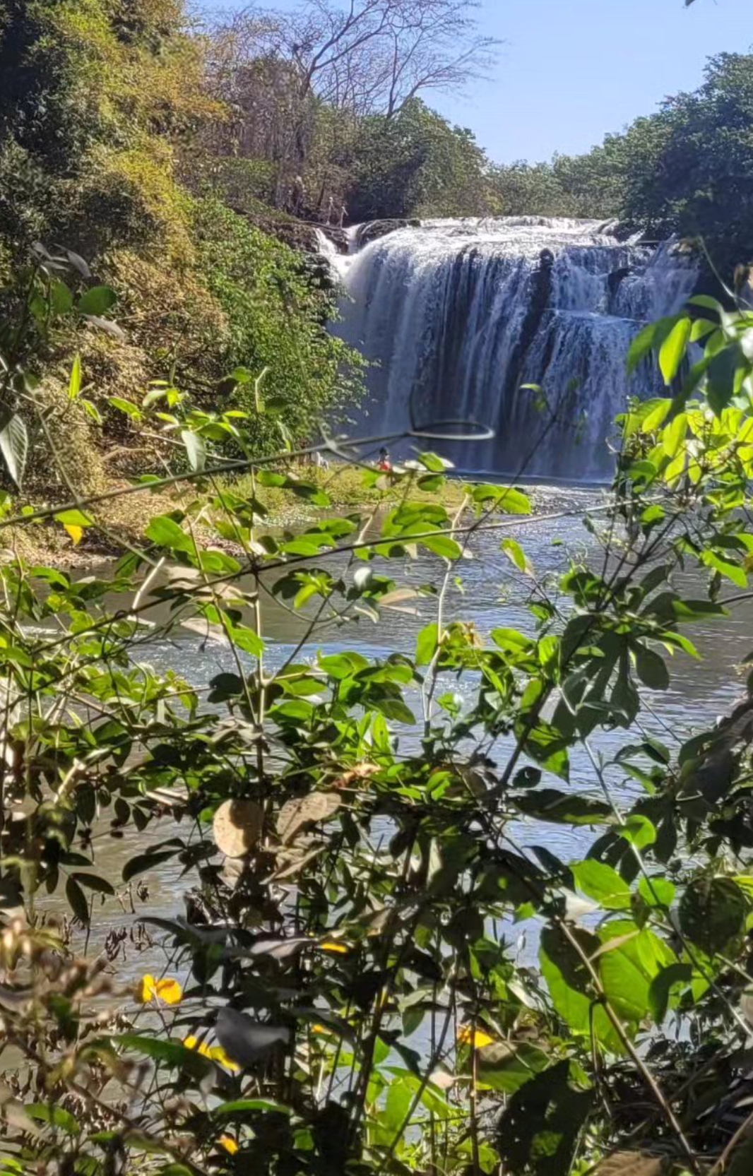 Visite a Cachoeira São Tomás, em Rio Verde-GO